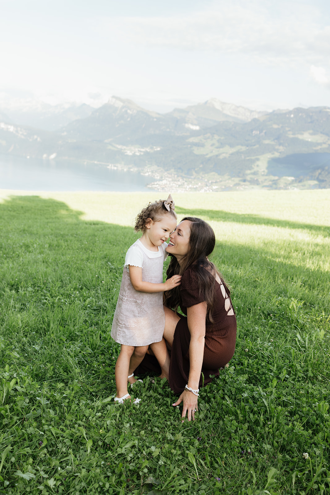 How to do your hair and makeup for family photos
