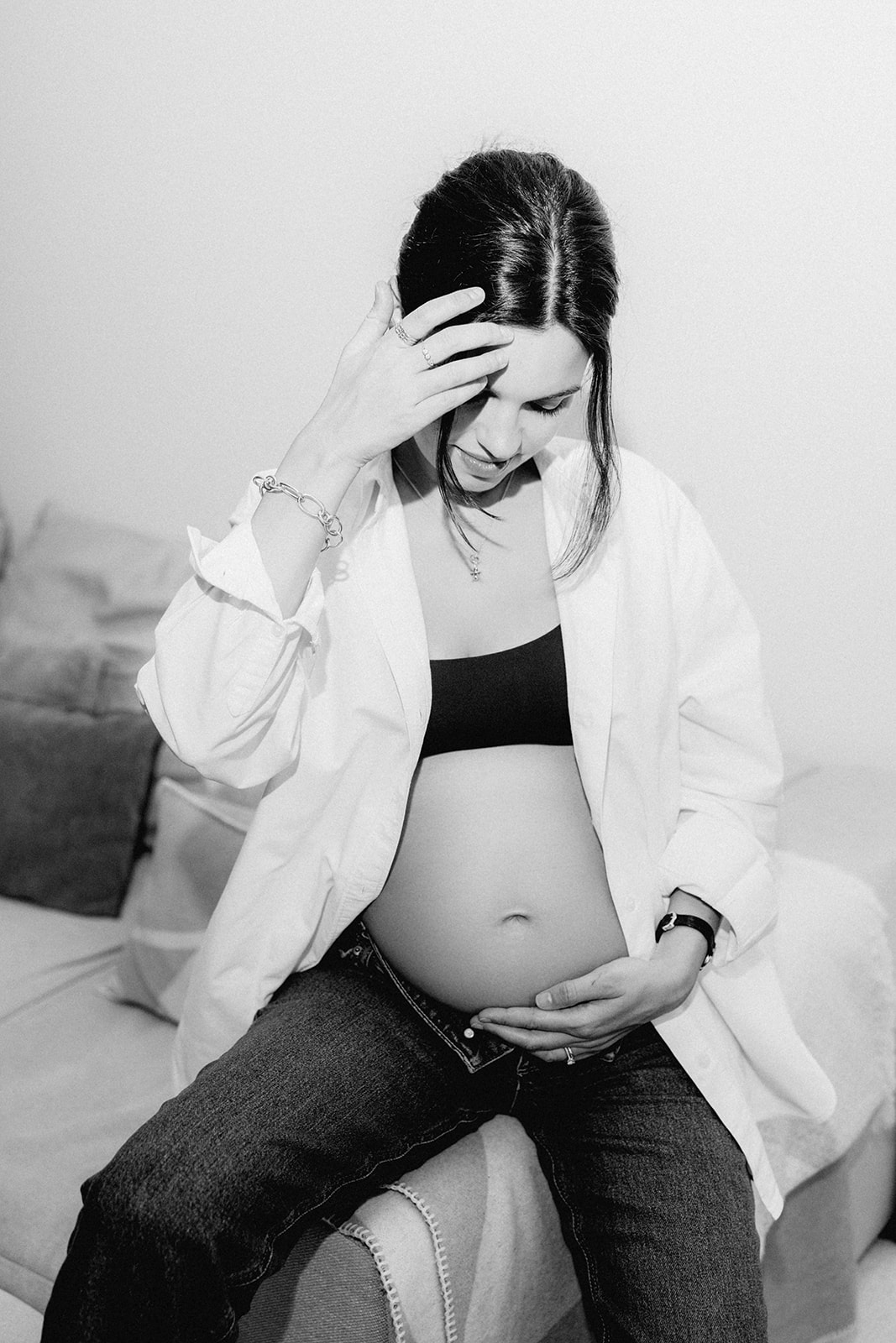 in-home maternity photos in zurich